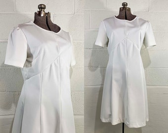 Vintage White Short Sleeve Dress Alternative Wedding Mod Non-Traditional Wedding Gown Mid-Century Bridesmaid 1960s 60s Large