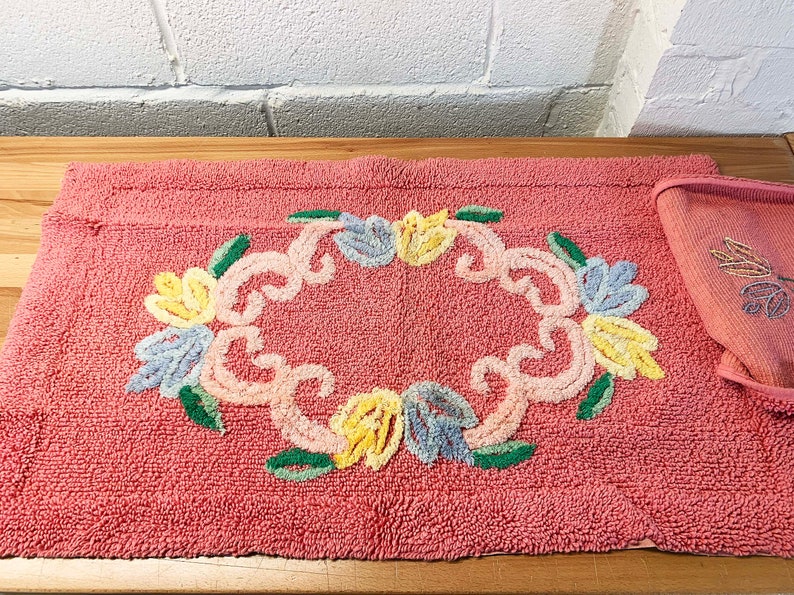 Vintage Chenille Bath Mat Pink Dixie Belle NOS Deadstock Toilet Seat Cover Boho Restroom Decor Mid-Century 1950s 50s 1960s 60s image 7