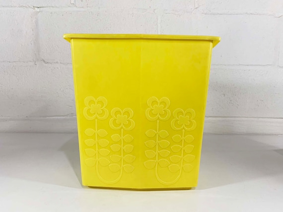 Vintage Floral Trash Can Yellow Basket Waste 1970s 70s Plastic MCM Flowers Flower Loma Office Nursery Kid's Room Bathroom