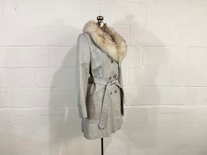 Vintage Grey Leather Belted Jacket Fur Collar Mod Boho Gray Mid-Length Trench Coat Button Front Penny Lane 1970s 1960s Medium image 4