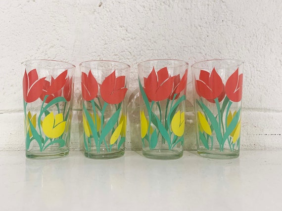 Vintage Pink Yellow Tulip Floral Glasses Flower Glass Set of 4 Flowers Retro Home Kitchen MCM 1950s 50s Green