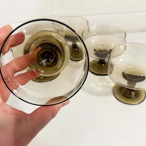 Vintage Smoky Coupe Glasses Goblets Coffee Brown Set of 5 Champagne Sherbert Dessert 1970s 1960s Holiday Party image 6