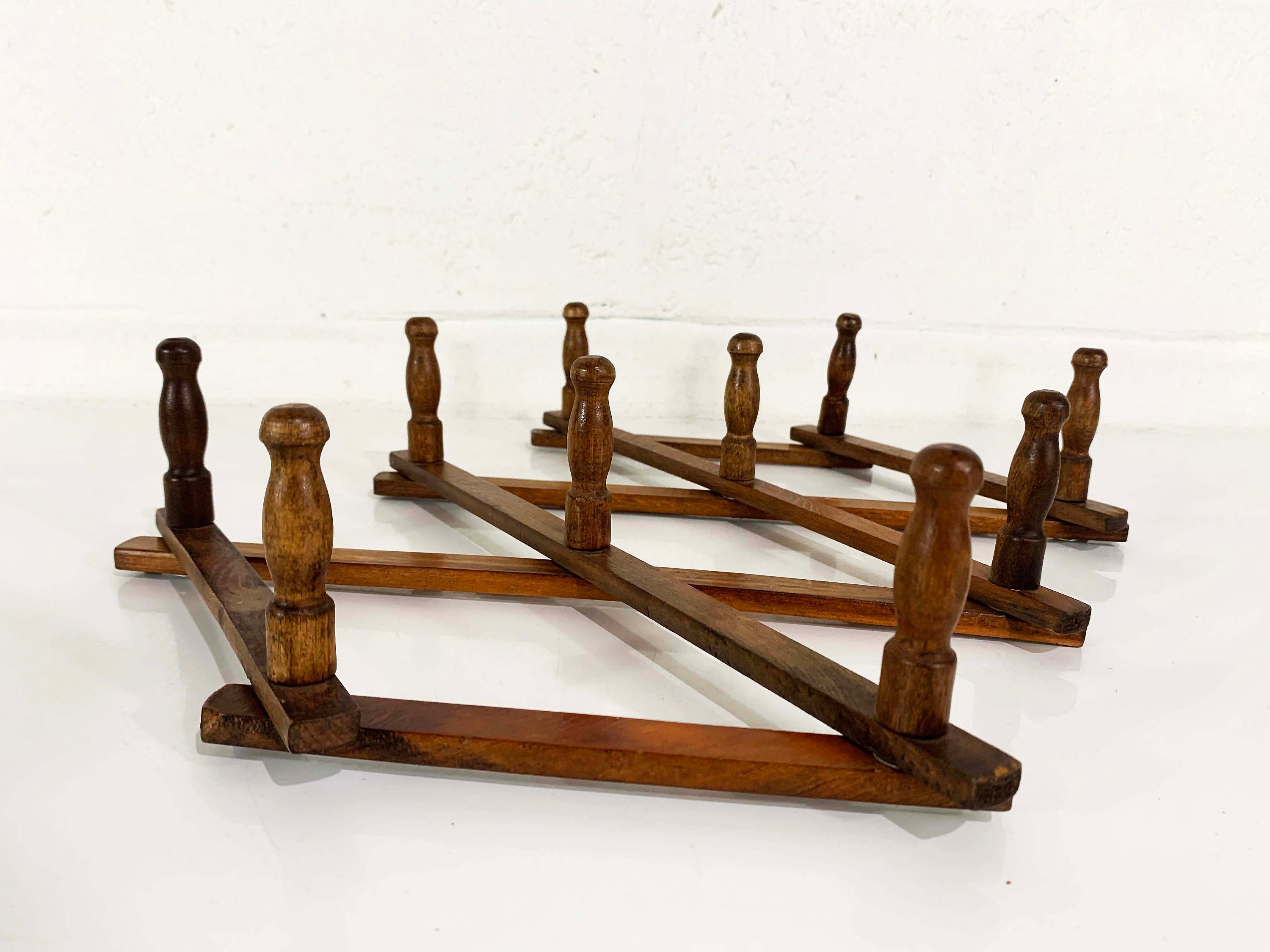 Vintage Wooden Accordion Peg Rack Expandable Accordion Brown Wall Coat