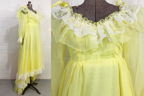 Vintage Yellow Puff Sleeve Dress Lace Lolita Wedding Hostess Dress Formal Prom Maxi Train White Twiggy 1960s 60s XXS XS