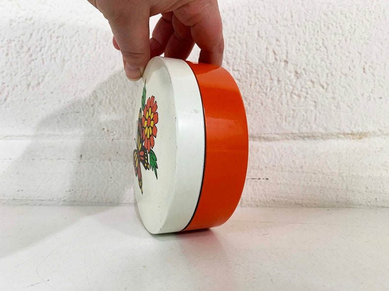 Vintage Butterfly Floral Box Plastic Mid-Century Modern Lacquer Ware Orange 1970s 70s Colorful Dopamine Decor Storage image 4