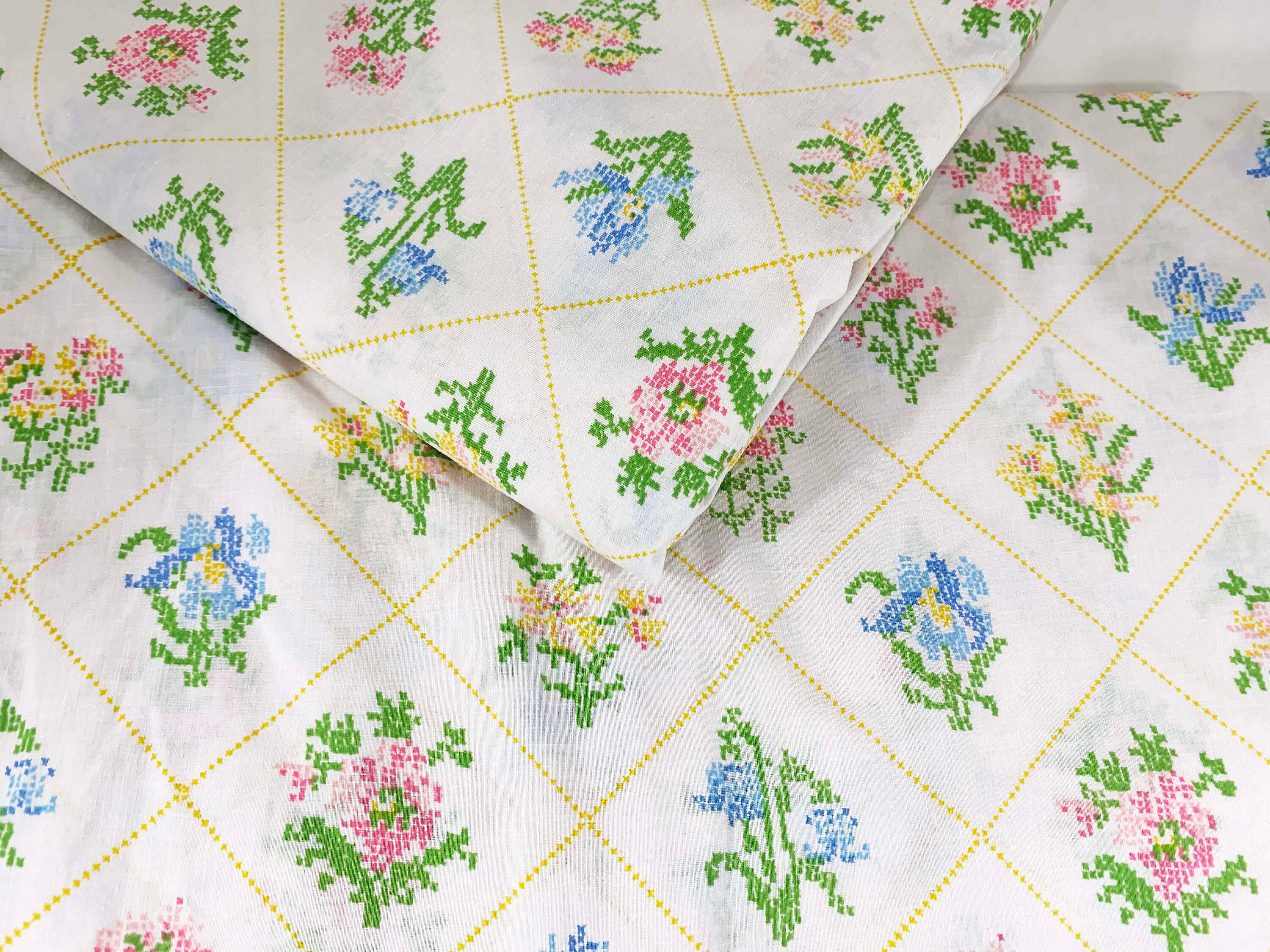 Vintage JCPenny Floral Flat Sheet Double Bed Set 2 Sheets Flowers Mod