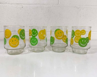Vintage Smiley Face Glasses Set of 4 Juice Glass 1970s Cup Classic Happy Smile Novelty Yellow Green Kawaii Kitsch Retro 70s