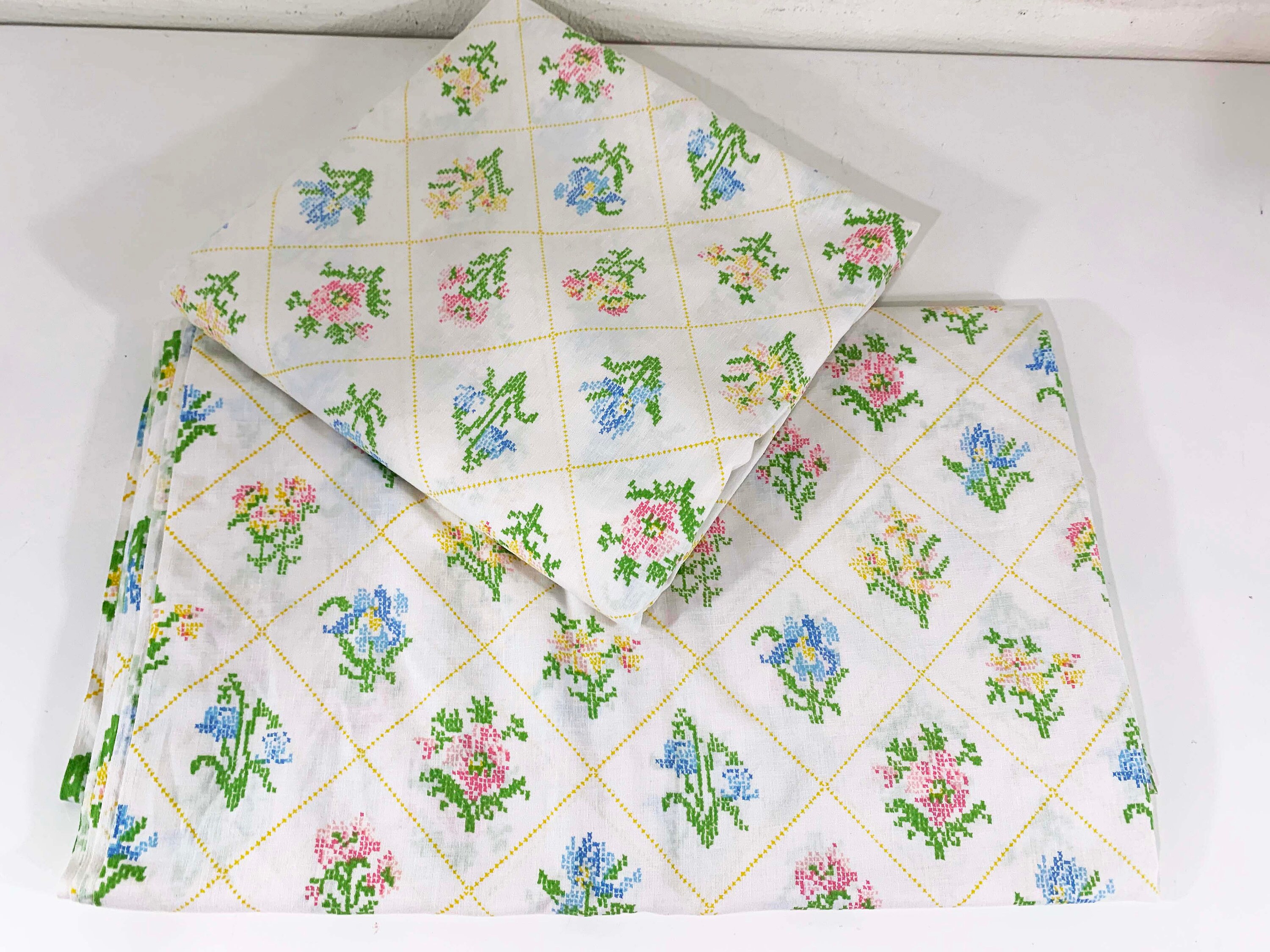 Vintage JCPenny Floral Flat Sheet Double Bed Set 2 Sheets Flowers Mod