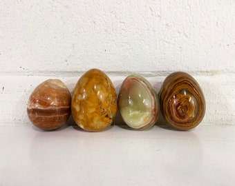 Vintage Onyx Stone Eggs Set of 4 Mismatched Decor Housewarming Gift Mid-Century Home 1960s 1970s