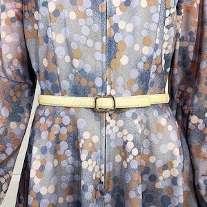 Vintage Cream Skinny Snakeskin Belt Gold Buckle Small 1980s