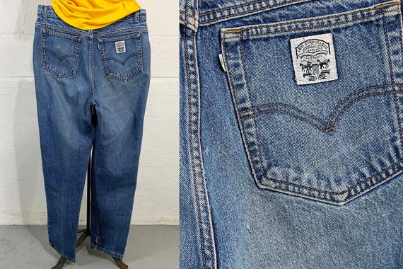 Vintage White Patch Levi's Blue Jeans 34” Waist 30" Inseam Jean Denim USA 1980s 80s Pants Zip Fly White Tab Size 18 Mom Jeans 100% Cotton