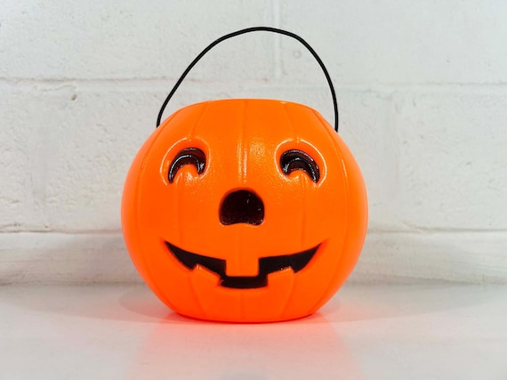 Vintage Pumpkin Bucket Plastic Jack O Lantern Pail Halloween Blow Mold Decoration Party Candy 1980s 1985
