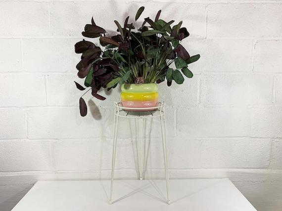 Vintage White Plant Stand Tripod Tall Hairpin Legs Mid-Century Retro MCM Minimal Design Wire Rack Plants Holder Organization