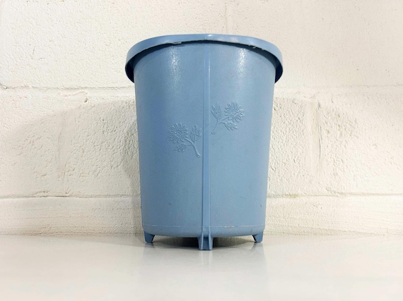 Vintage Periwinkle Blue Rubbermaid 2940 Wastebasket 1970s Embossed Daisy 70s