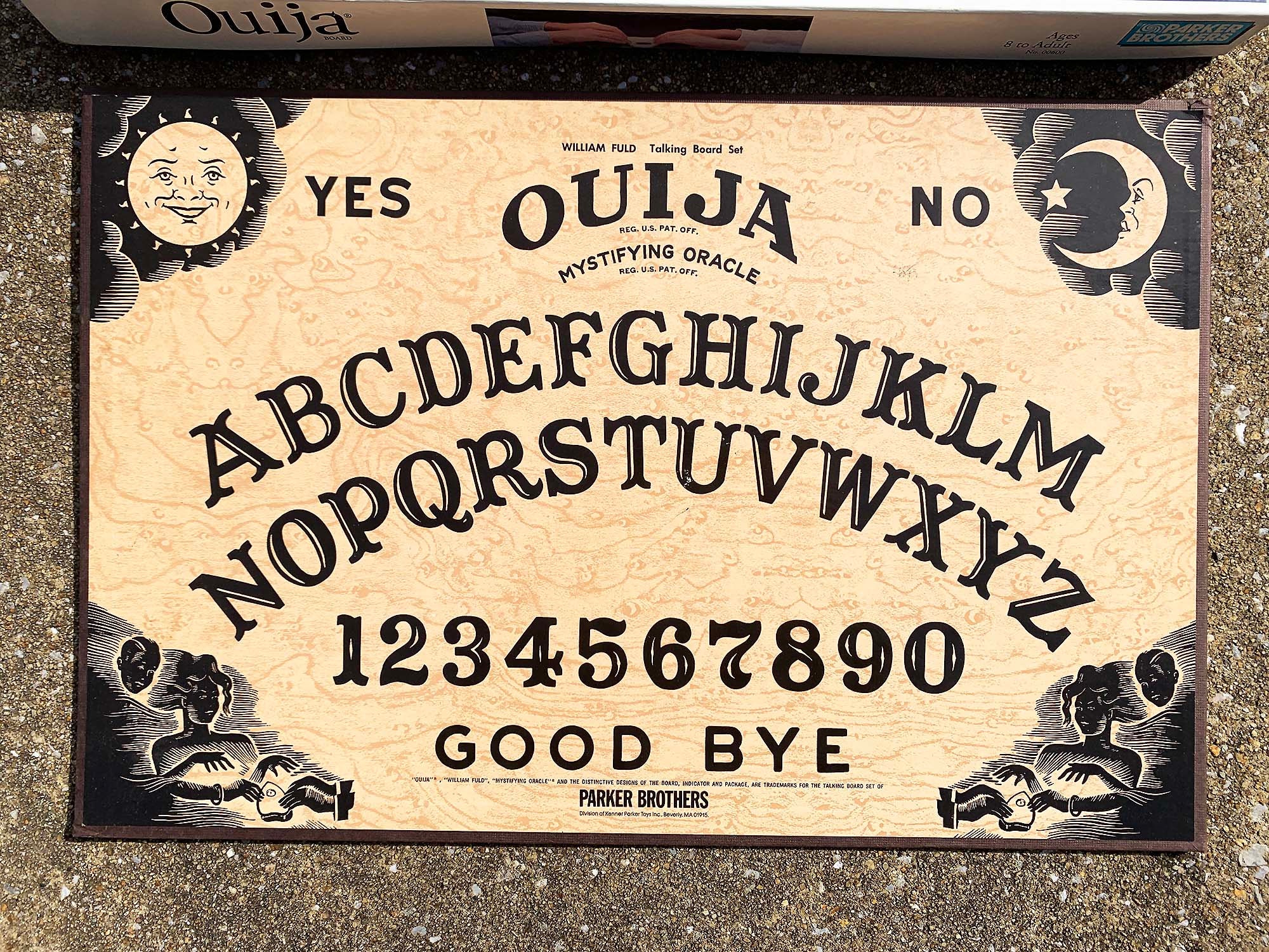 Ensemble de planche Ouija en bois avec Planchette, fait à la main Style  vintage William Fuld Reproduction Spirit Board comme on le voit sur GHOST  ADVENTURES -  France