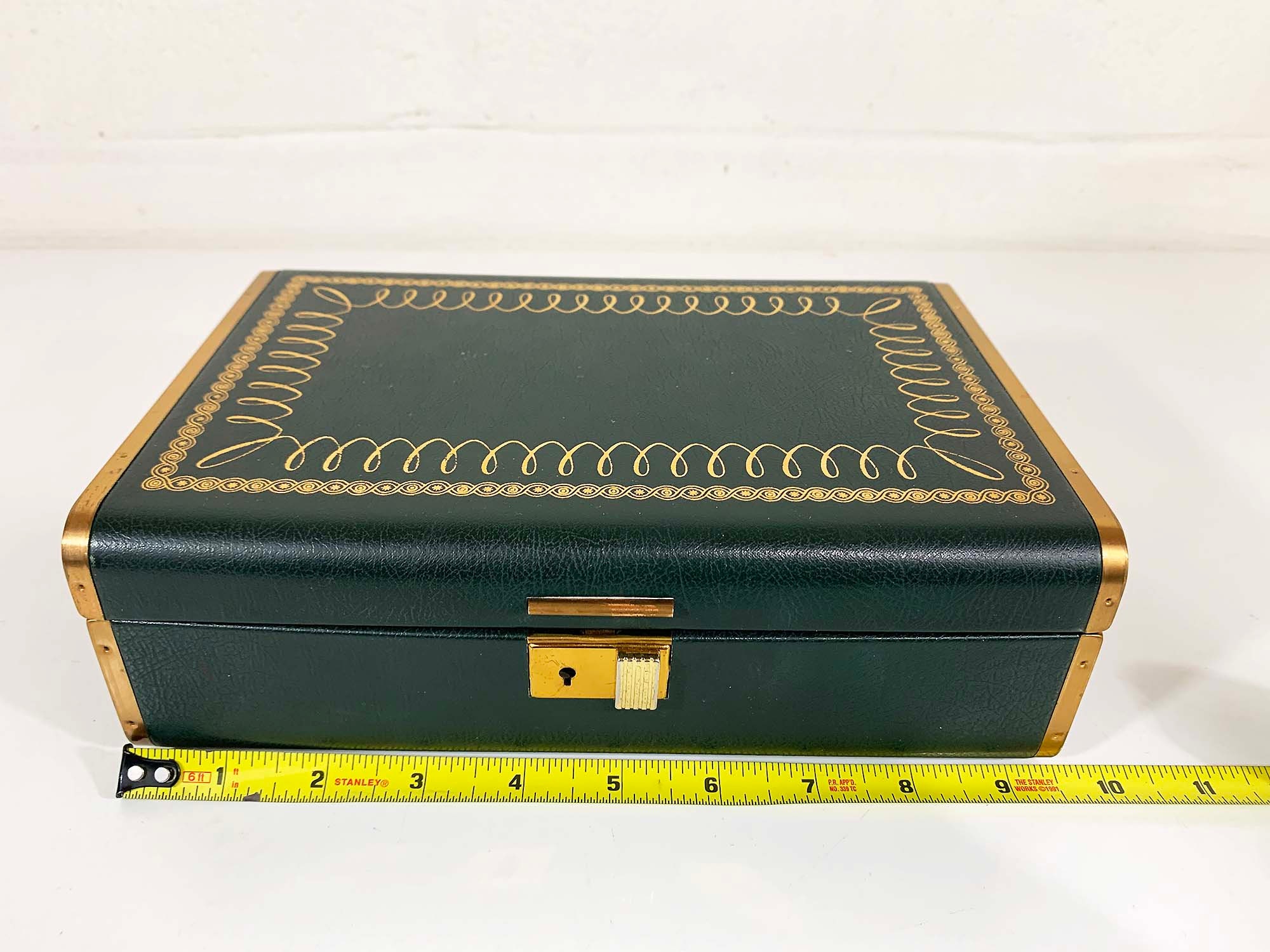Vintage Green Farrington Jewelry Box Crushed Velvet Forest Gold Floral