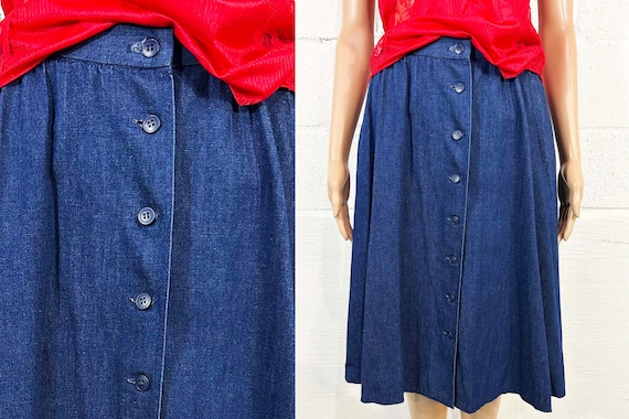 Vintage Blue Denim Skirt Button Front Fit & Flare Lightweight 1970s Small