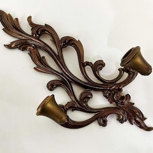 Candelabro de pared vintage de madera Syroco dorada, candelabros, decoración retro, candelabro colgante estilo Hollywood Regency de mediados de siglo, década de 1960