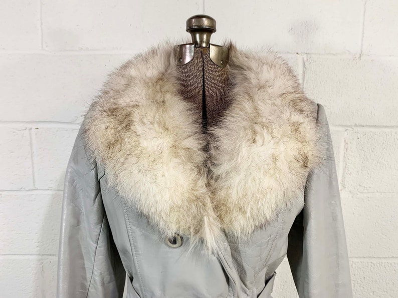 Vintage Grey Leather Belted Jacket Fur Collar Mod Boho Gray Mid-Length Trench Coat Button Front Penny Lane 1970s 1960s Medium image 3