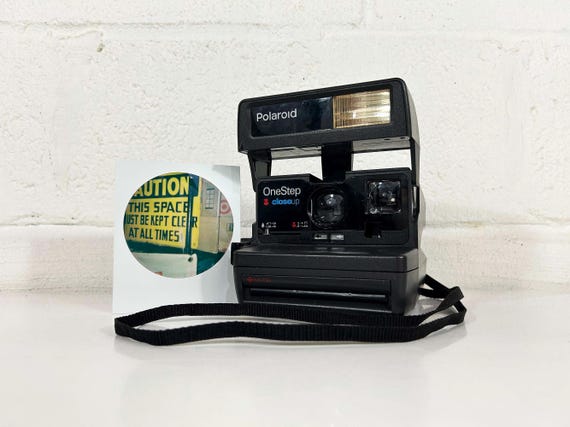 Vintage Polaroid OneStep CloseUp Camera 600 Instant Film Photography Tested Working Photographer Birthday Gift 90s 1990s