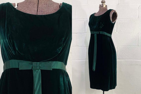 Vintage Forest Green Velvet Dress Bow Belt Sleeveless Boho Party Cocktail Goth Vamp New Year's Eve 1950s 50s 1960s 60s Small XS