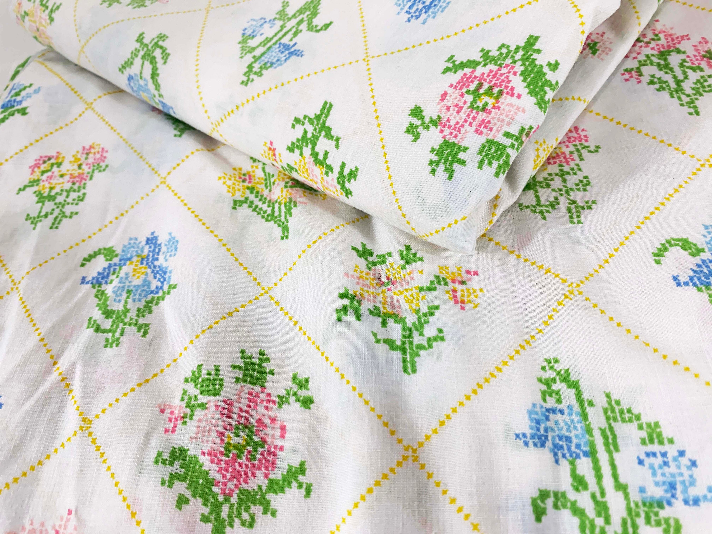 Vintage JCPenny Floral Flat Sheet Double Bed Set 2 Sheets Flowers Mod
