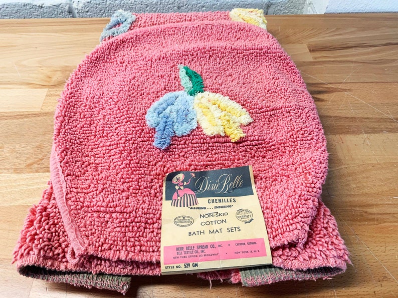 Vintage Chenille Bath Mat Pink Dixie Belle NOS Deadstock Toilet Seat Cover Boho Restroom Decor Mid-Century 1950s 50s 1960s 60s image 8