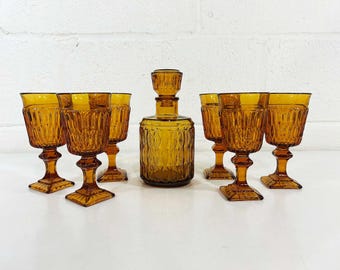 Vintage Glass Liquor Decanter & Set of 6 Matching Aperitif Glasses Amber Goblets Mt Vernon Footed Stemware Cordial 1970s Barware Bar MCM