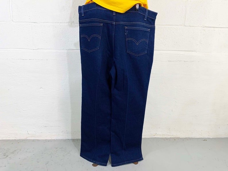 Vintage Levi's 517 Dark Wash Blue Jeans 42 Waist 30 Inseam High Waisted Rise Jean Denim Made in USA 1980s 1970s image 7