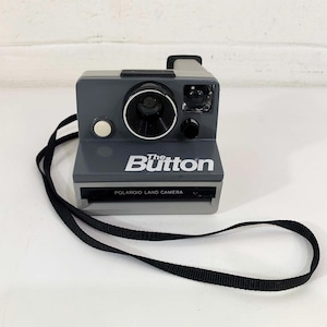 Vintage Polaroid Camera The Button SX-70 Instant Film Photography 1970s