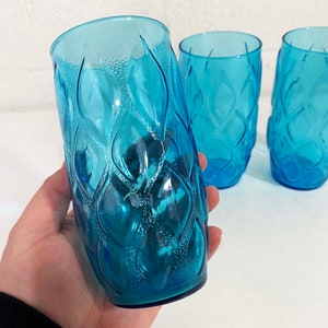 Vintage Aqua Blue Glasses Teal Water Glass Mid-Century Glassware Set of 3 Dopamine Anchor Hocking Diamond Madrid Pattern 1970s 70s image 5