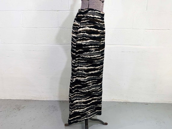 Vintage Heavyweight Maxi Skirt Animal Abstract Pr… - image 4