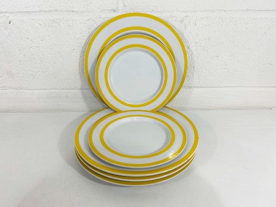 Vintage Mikasa Plates Set of 6 Bob Van Allen Designed Tangent Yellow  Dopamine Decor 1970s
