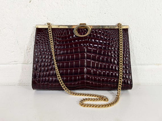 Vintage Handbag Bag Leather 1970s 1980s Purse Satchel Gold Chain Snap Kisslock Structured Evening Alligator Maroon Burgundy