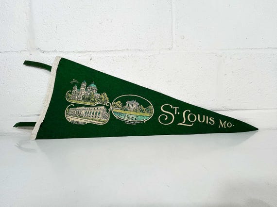 Vintage Large St. Louis Missouri Landmarks Souvenir Green Felt Pennant 1950s
