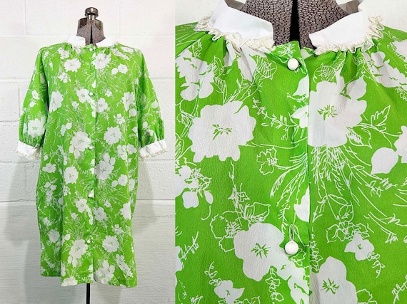 Vintage Floral Housedress  Lingerie Sleepwear Duster Housecoat Lounge Green Button Front Robe Kayser 1960s Large XL