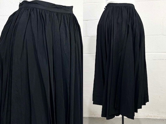 Vintage Pleated Jo Collins Circle Skirt Autumn Fall Back to School Midi Black Mod 1960s 1950s XS Small