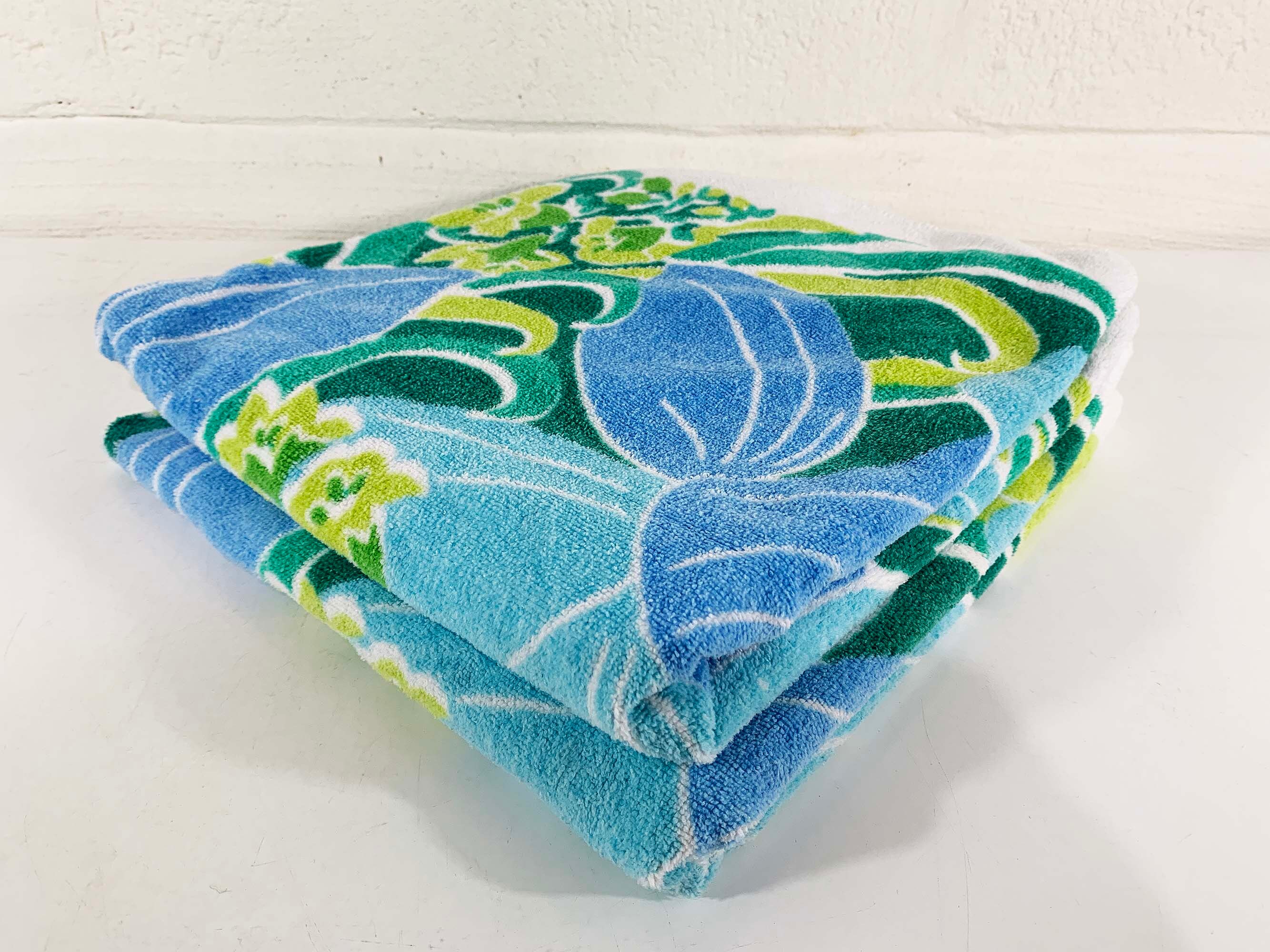 Vintage Pierre Cardin Bath Towels Set of 2 Bathroom Decor Blue Foral