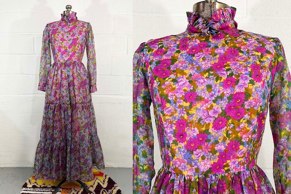 Vintage Pink Floral Maxi Dress Hostess Gown Mod 60s Fashion Long Sleeves Mockneck Twiggy Dopamine Dressing Prom Wedding 1960s Small XS