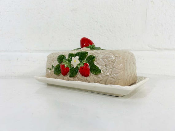 Vintage Strawberry Butter Dish Sears Table Serving Ceramic Kitchen Kitsch Kitschy Cute Kawaii 1980s 1981