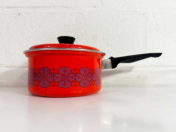 Vintage Flower Power Enamel Cookware Pan Floral Flowers Mod Orange Pink Enamelware Kitchen Cookware Home Retro Kitsch Kitschy 1970s 70s