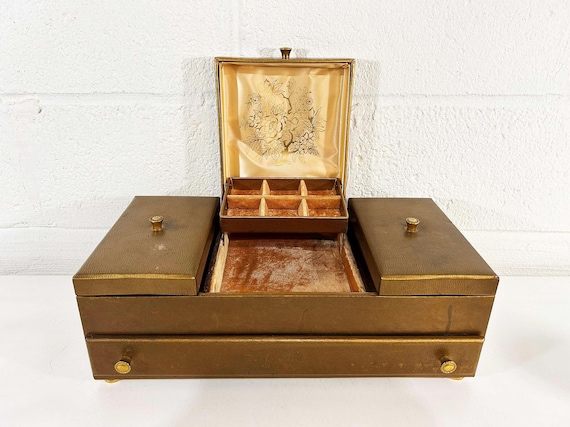Vintage Gold Jewelry Box Lady Buxton Velvet Lining Necklace Ring Case Vanity Storage 1960s 1950s