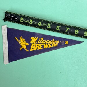 1969 milwaukee Brewers Wisconsin MINI pennant baseball mlb vintage 4x9 inches
