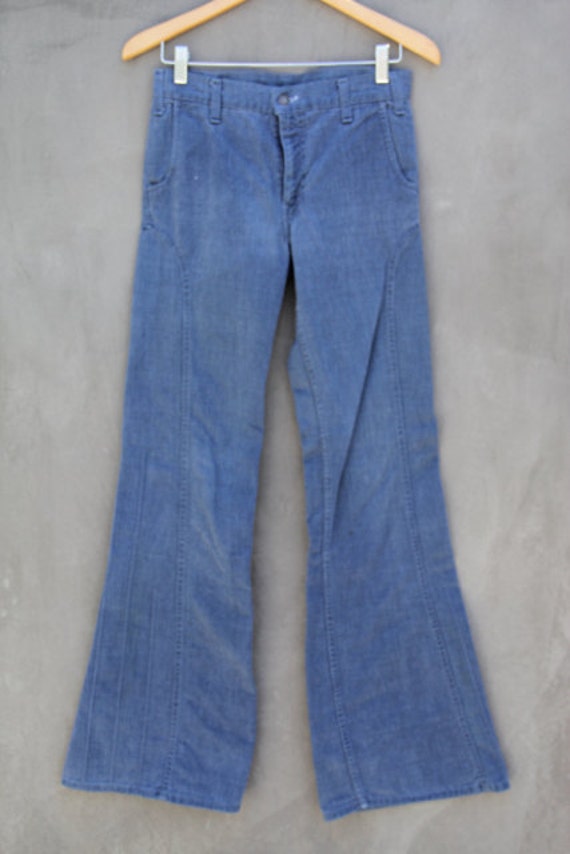 bell bottom jeans levis