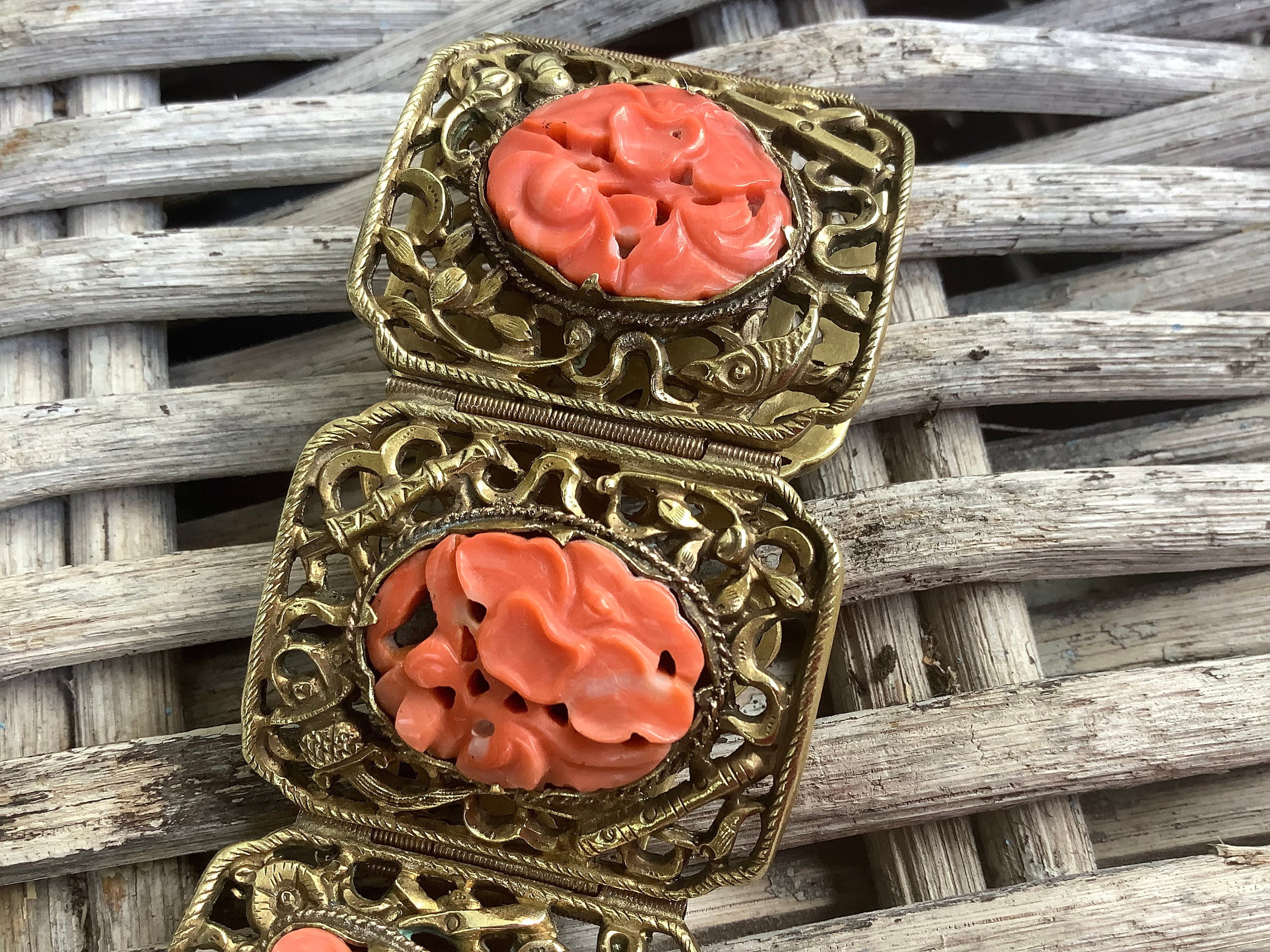 Chinese coral bracelet sale