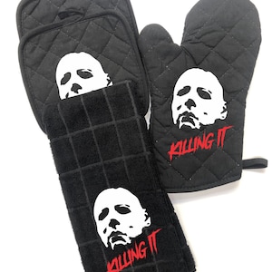 Michael Myers Halloween horror oven mitt glove, towel, and two pot holders