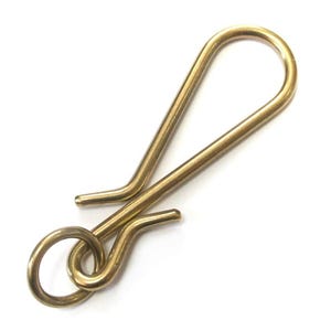 Negozio Smoky Sumi: Portachiavi in ottone con anello non a spirale, design originale giapponese, stile amo da pesca, realizzato in Giappone, in pelle di qualità, lavorato a mano, EDC (Everyday Carry).