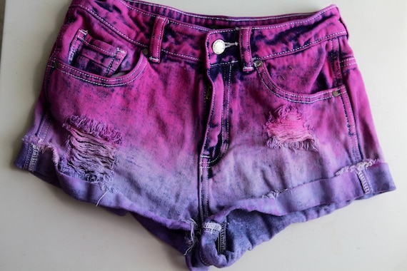 Pink hotsell jeans shorts