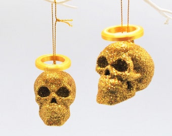 Gold Glitter Skull Bauble: Gothic Christmas Tree Ornament