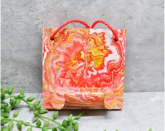Handmade Jesmonite Bee Water Station: Insect Drinker, Garden Gift